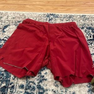 Lululemon mens red surge shorts